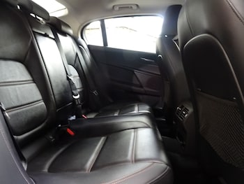 Used Jaguar XE 2015 for sale - 75689289: Photo