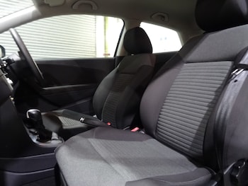 Used Volkswagen Polo 2010 for sale - 77393949: Photo