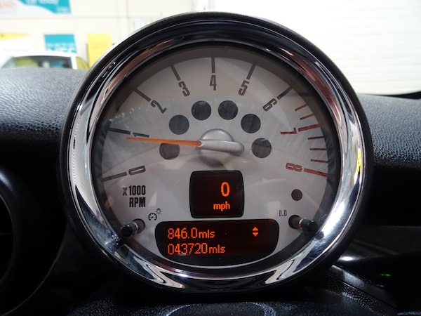 Used MINI Convertible 2014 for sale - 75750025: Photo 3