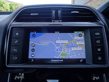 Used Jaguar XE 2015 for sale - 77689570: Photo