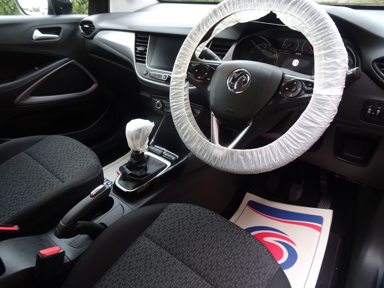 Used Vauxhall Crossland X 2019 for sale - 76332320: Photo 8