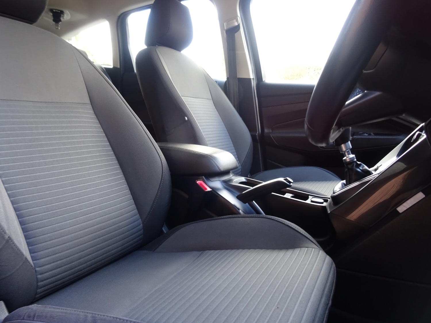 Used Ford C-Max 2018 for sale - 76391165: Photo 31