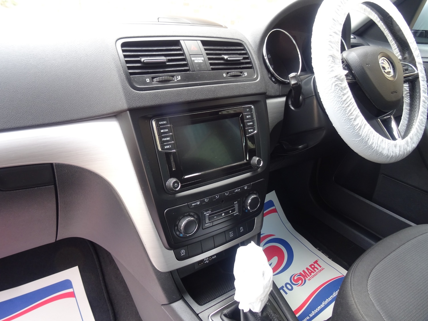 Used Skoda Yeti 2016 for sale - 75786532: Photo 25