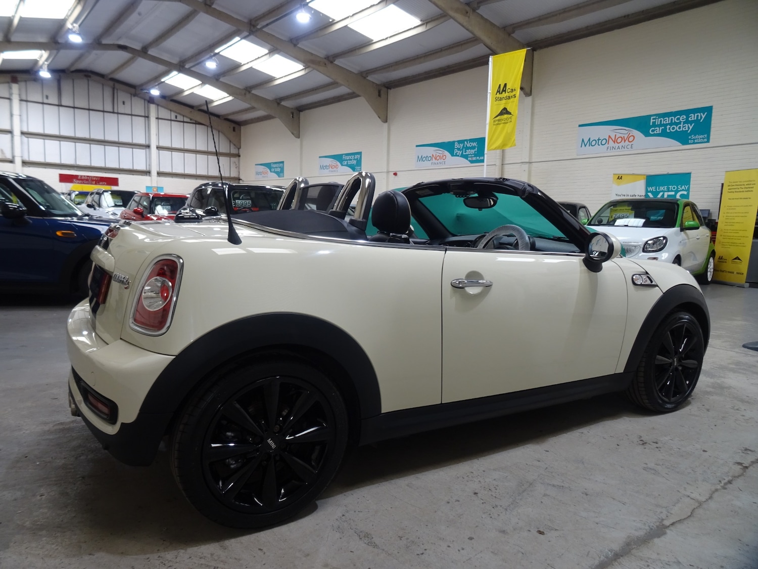 Used MINI Roadster 2015 for sale - 76436665: Photo 9
