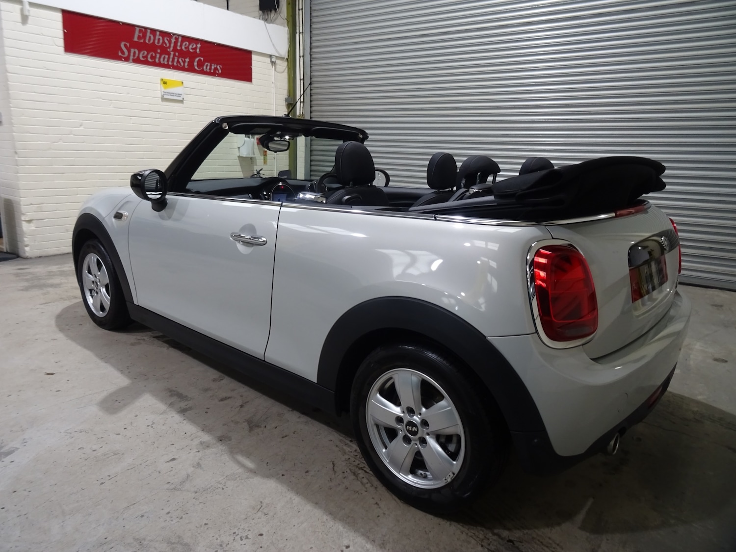 Used MINI Convertible 2021 for sale - 77046264: Photo 10