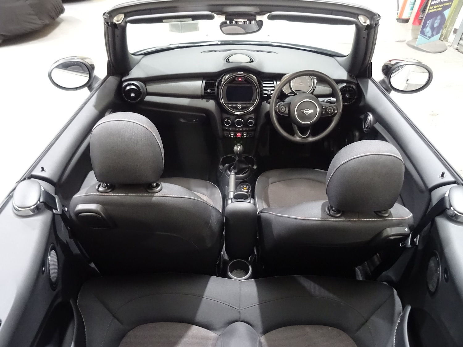 Used MINI Convertible 2021 for sale - 77046264: Photo 4