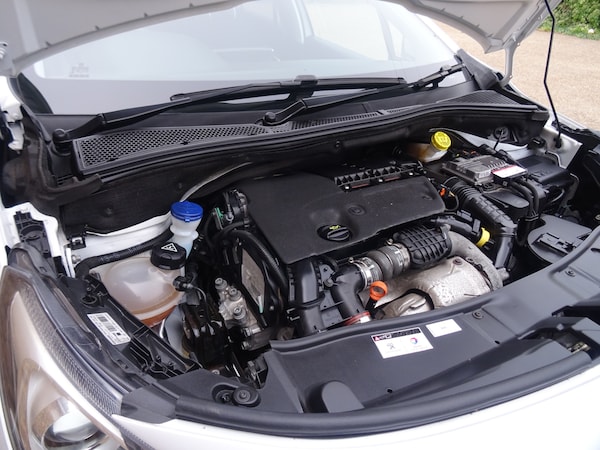 Used Peugeot 2008 2016 for sale - 75391487: Photo 49