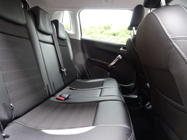 Used Peugeot 2008 2016 for sale - 75391487: Photo 7