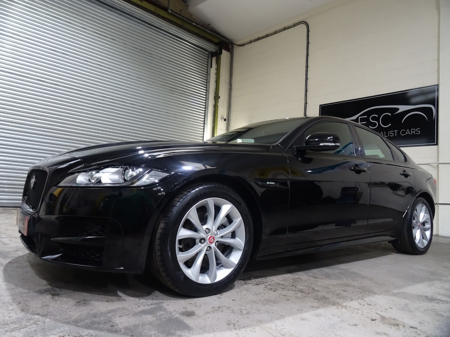 Used Jaguar XF 2015 for sale - 76428431: Photo 18