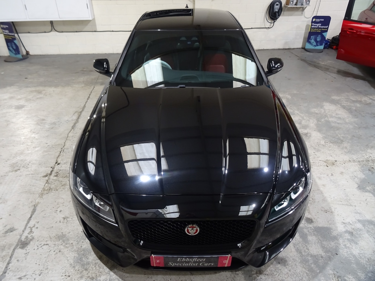 Used Jaguar XF 2015 for sale - 76428431: Photo 26