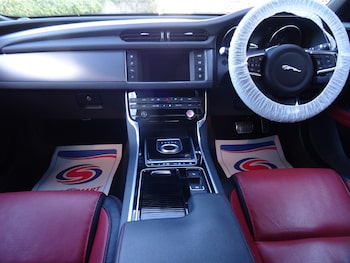 Used Jaguar XF 2015 for sale - 76428431: Photo