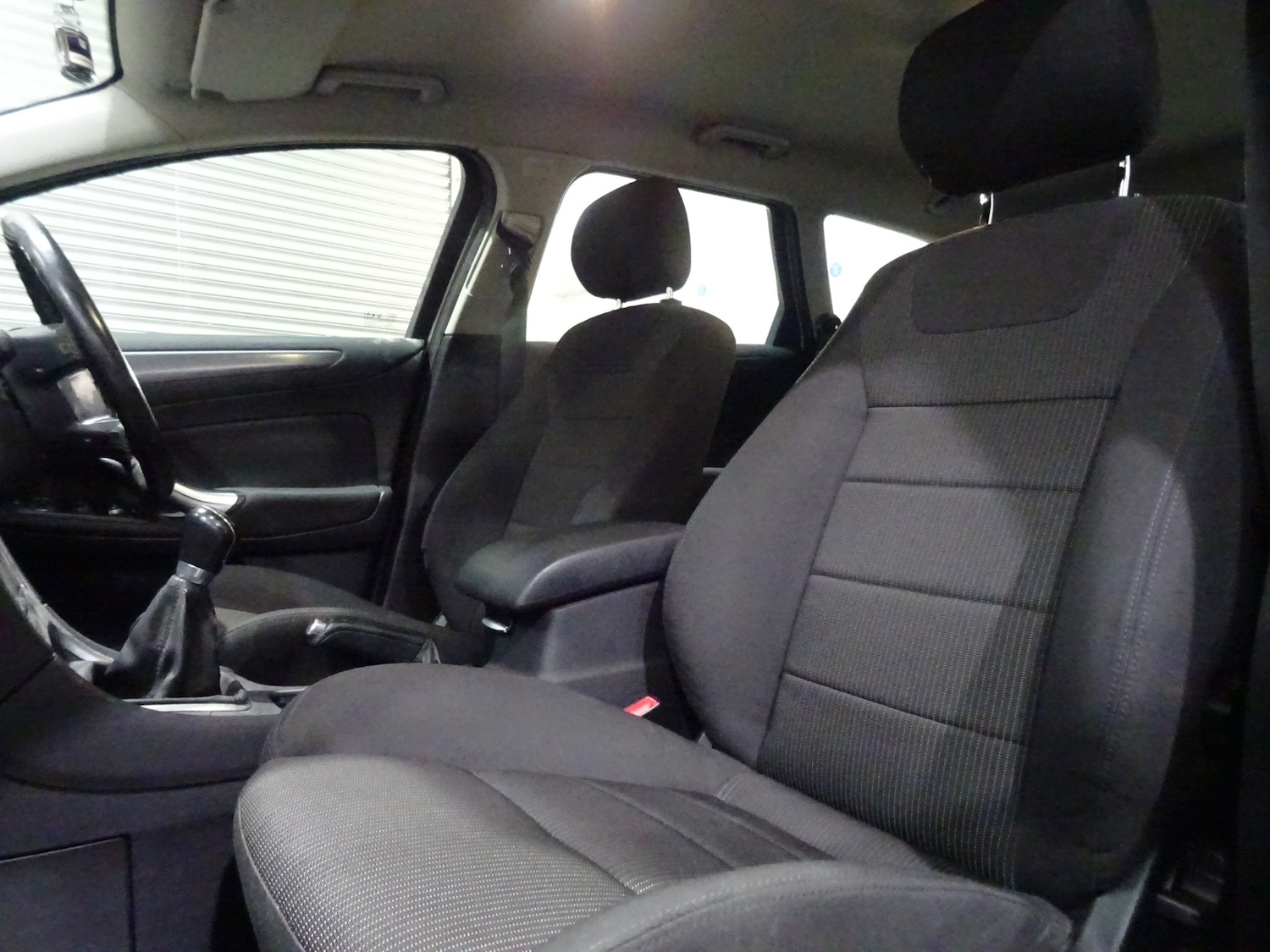 Used Ford Mondeo 2011 for sale - 77375863: Photo 3