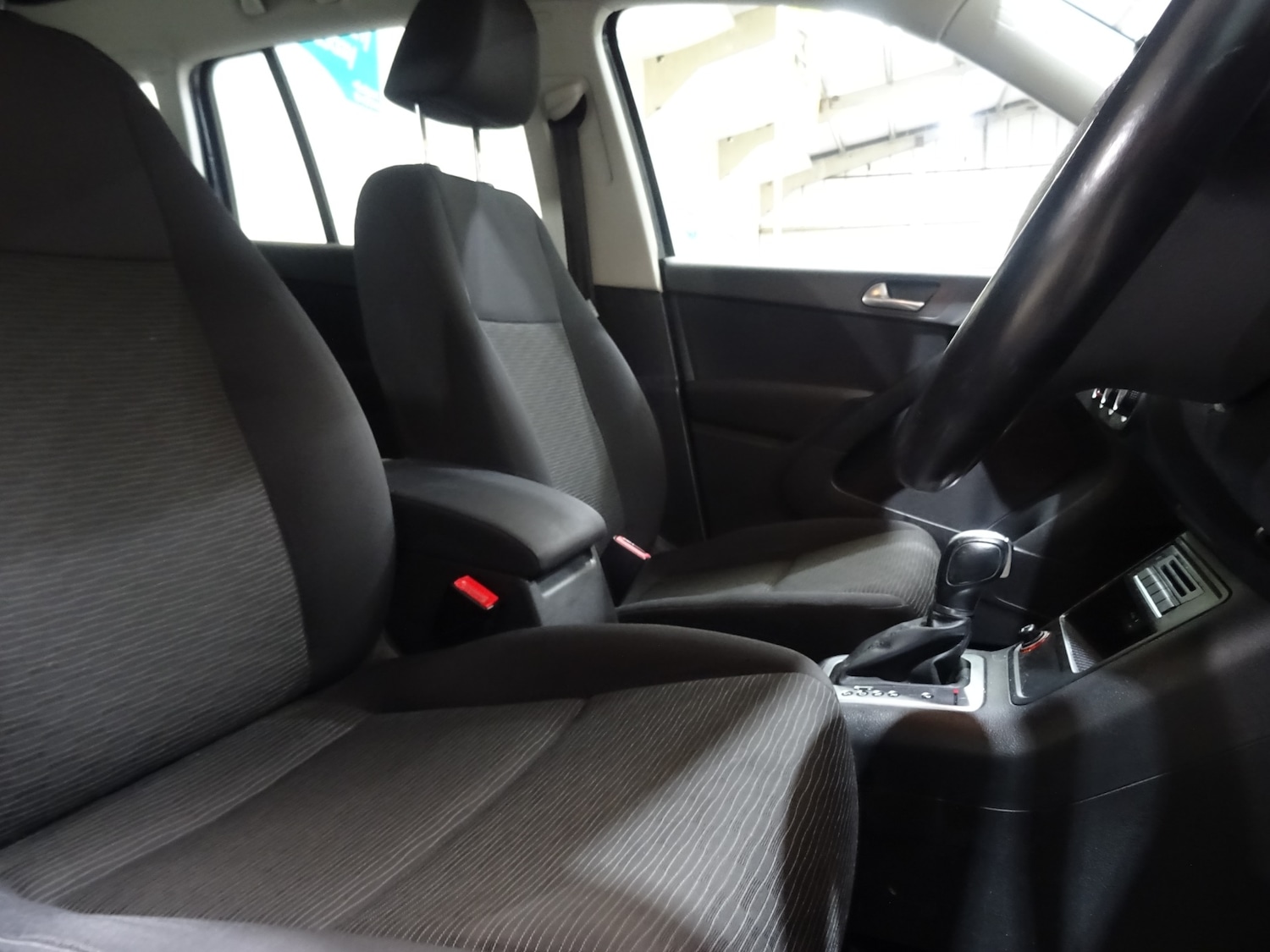 Used Volkswagen Tiguan 2016 for sale - 77285972: Photo 5