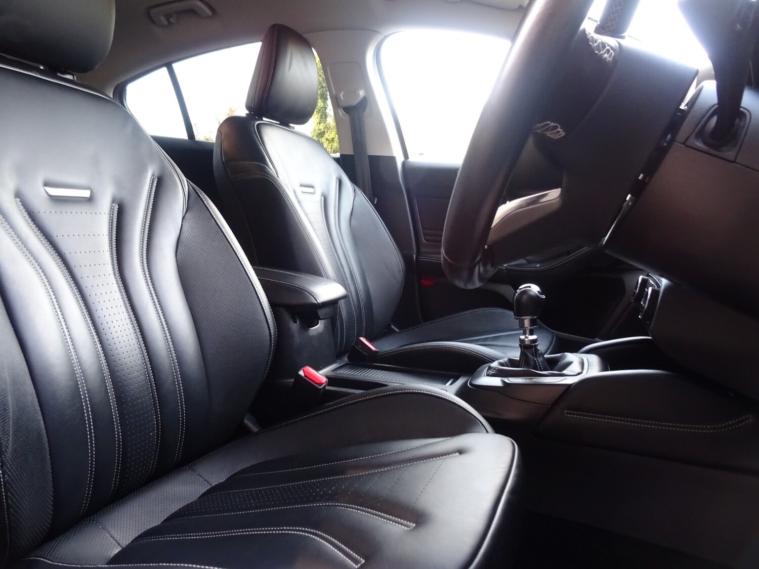 Used Ford Focus 2019 for sale - 77045996: Photo 32