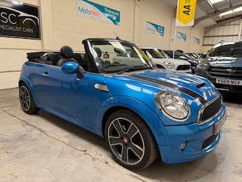 Used MINI Convertible 2010 for sale - 79393776: Photo