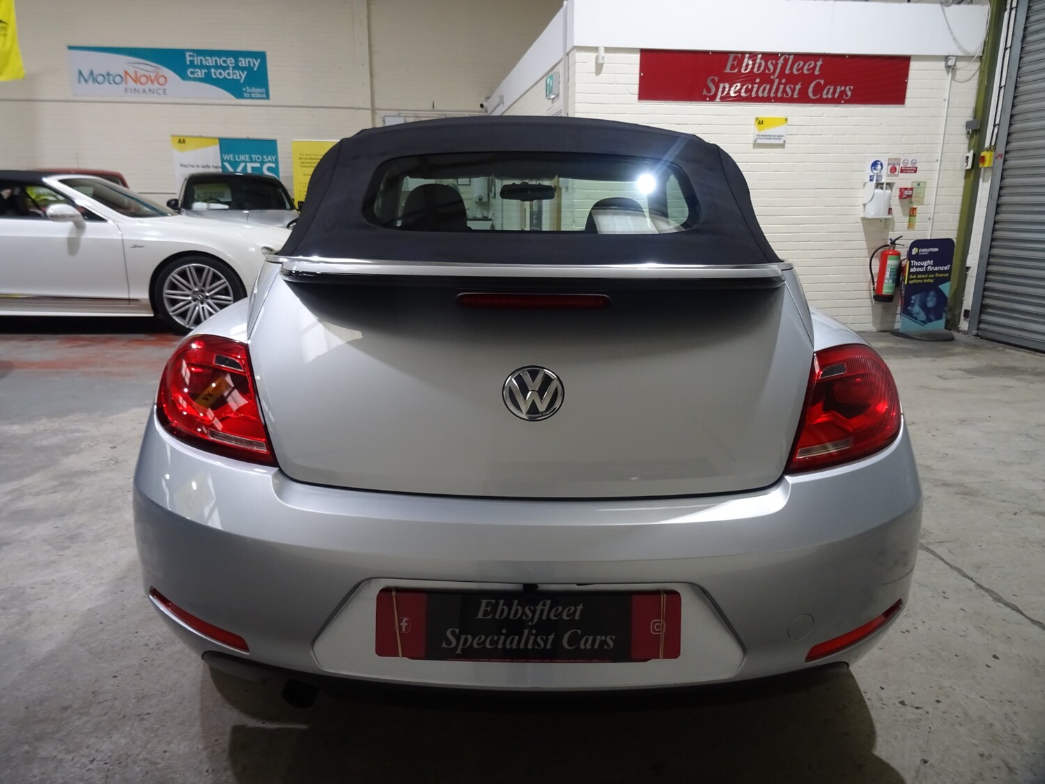 Used Volkswagen Beetle 2014 for sale - 76374068: Photo 17
