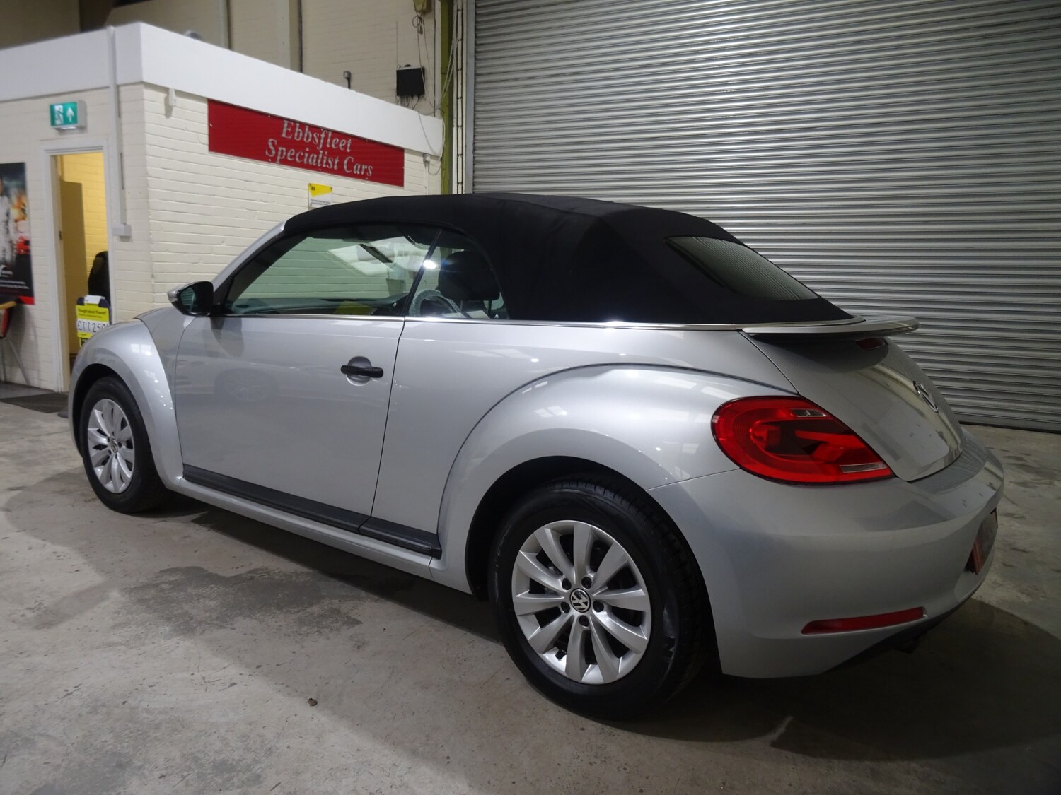 Used Volkswagen Beetle 2014 for sale - 76374068: Photo 18