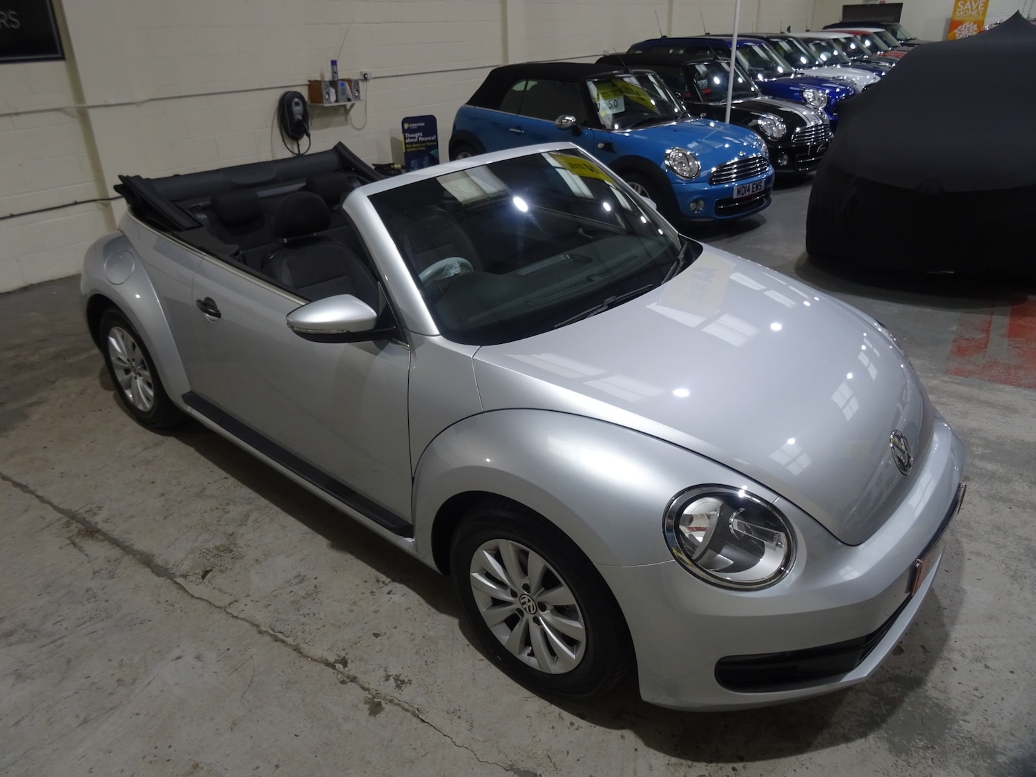 Used Volkswagen Beetle 2014 for sale - 76374068: Photo 21
