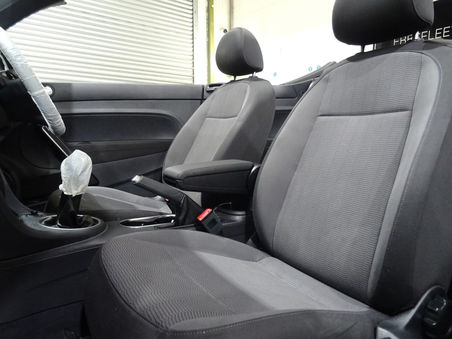 Used Volkswagen Beetle 2014 for sale - 76374068: Photo 24