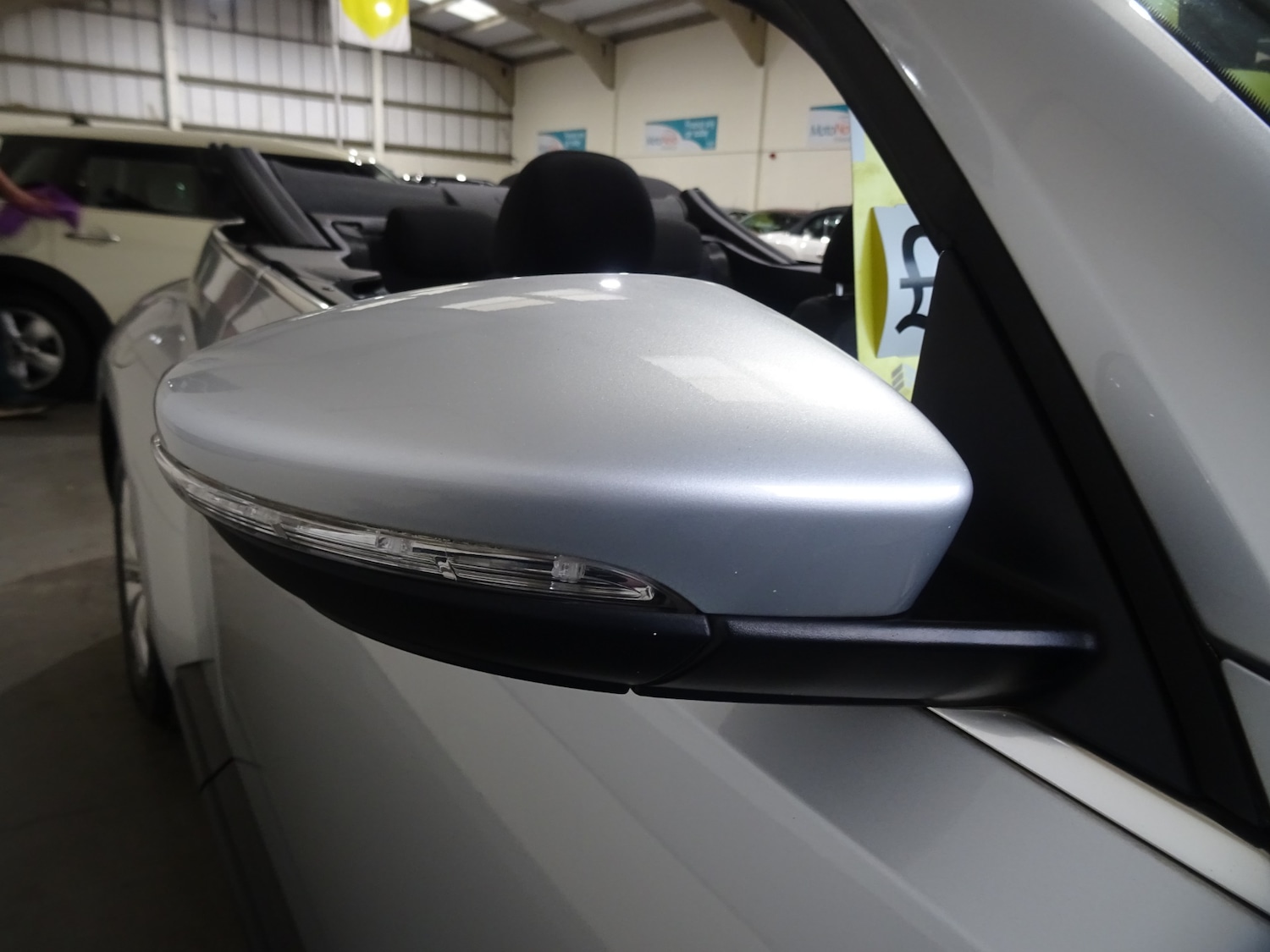 Used Volkswagen Beetle 2014 for sale - 76374068: Photo 33