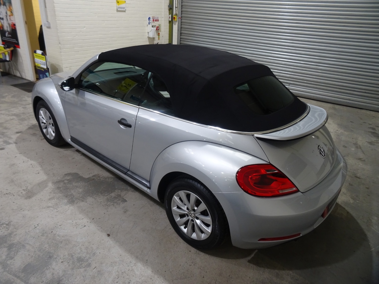 Used Volkswagen Beetle 2014 for sale - 76374068: Photo 44