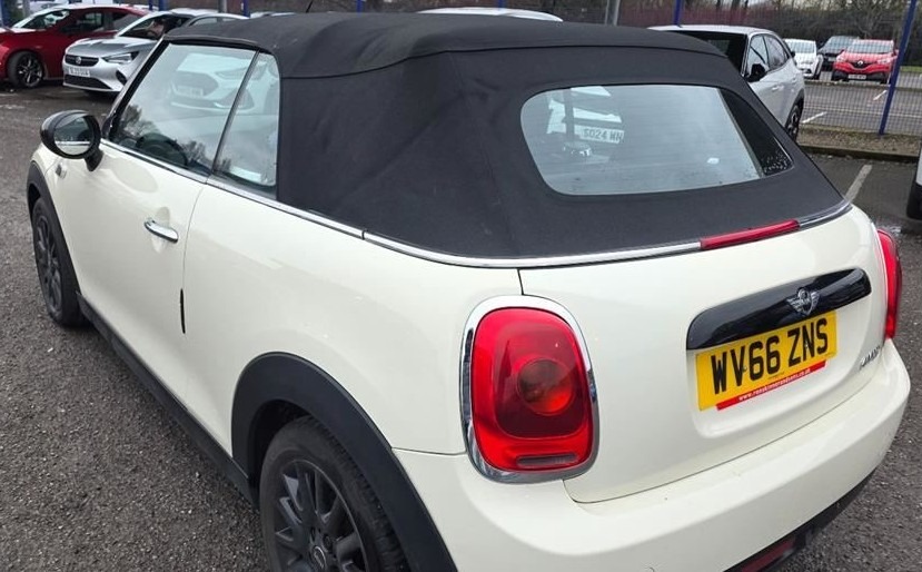 Used MINI Convertible 2016 for sale - 77617574: Photo 5