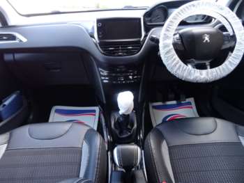 Used Peugeot 2008 2019 for sale - 74623947: Photo