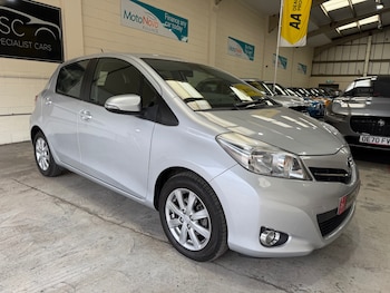 Used Toyota Yaris 2012 for sale - 79559428: Photo