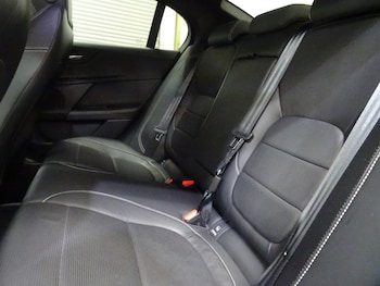 Used Jaguar XE 2019 for sale - 78433902: Photo