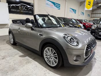 Used MINI Convertible 2018 for sale - 79672865: Photo