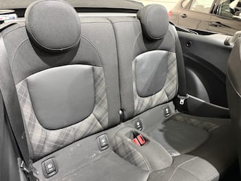 Used MINI Convertible 2018 for sale - 79672865: Photo