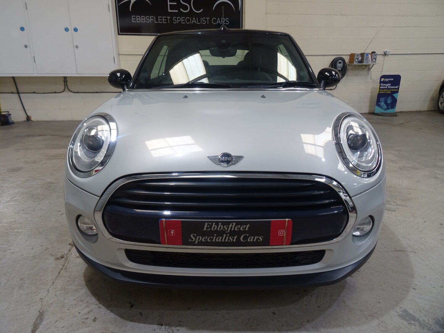 Used MINI Convertible 2017 for sale - 77950983: Photo 12