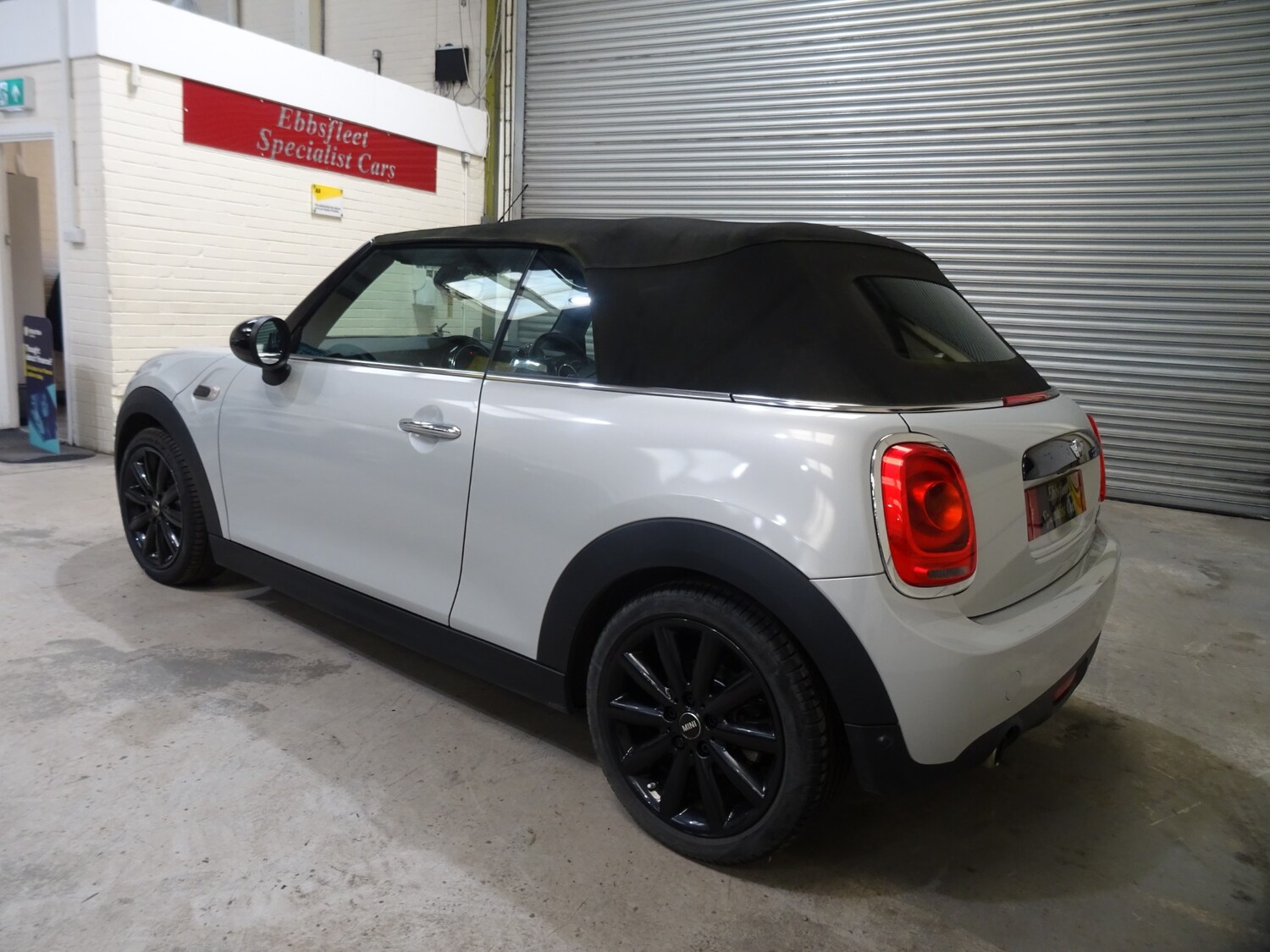 Used MINI Convertible 2017 for sale - 77950983: Photo 15