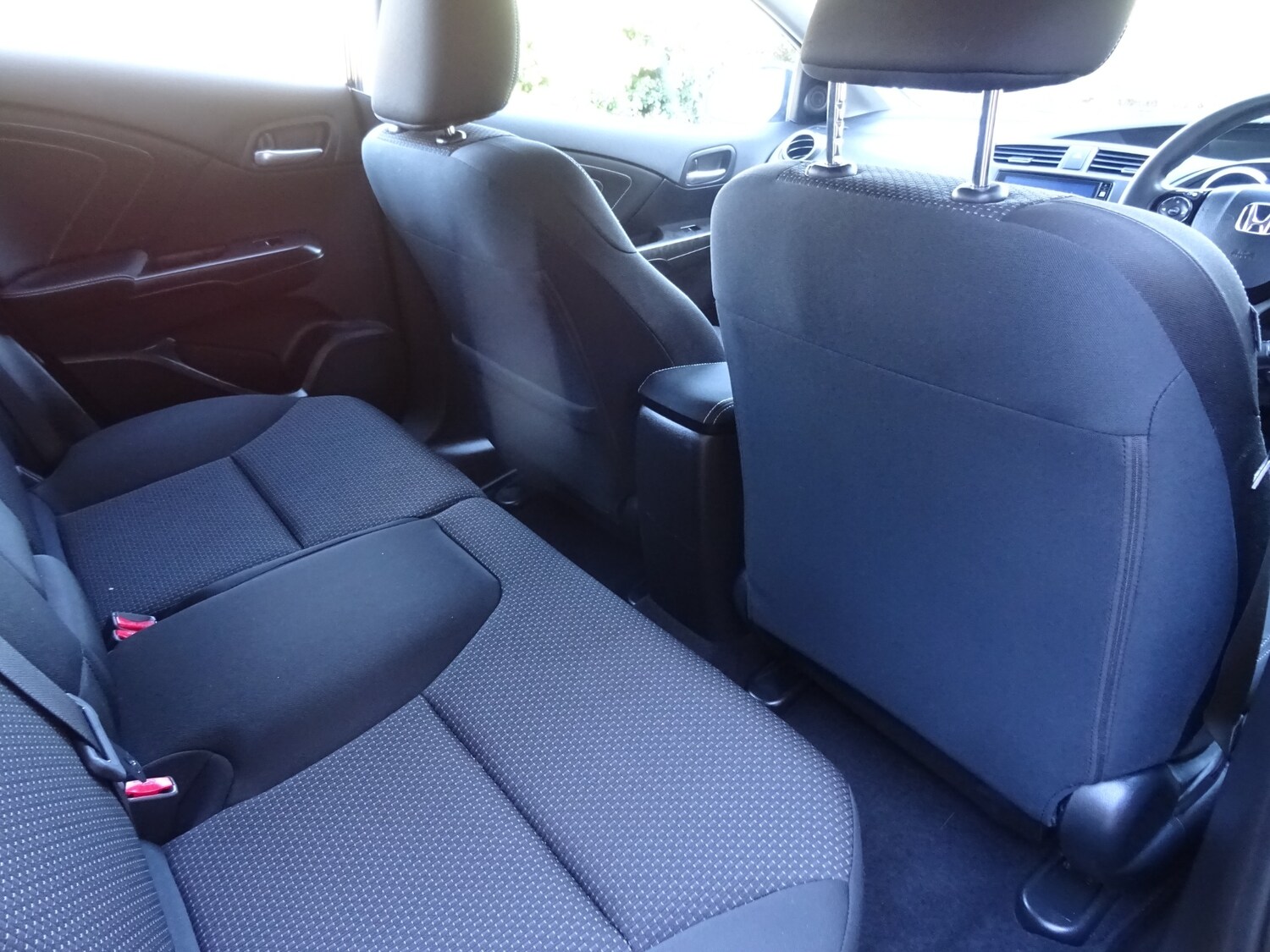 Used Honda Civic 2016 for sale - 77555160: Photo 31