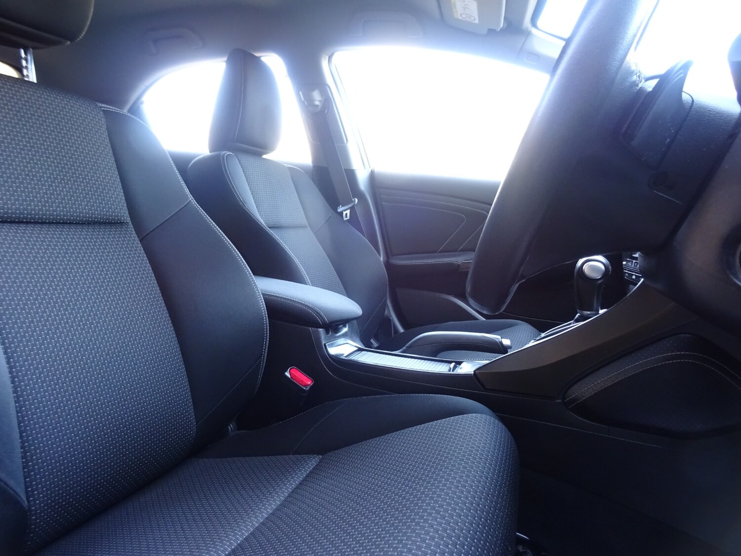 Used Honda Civic 2016 for sale - 77555160: Photo 33