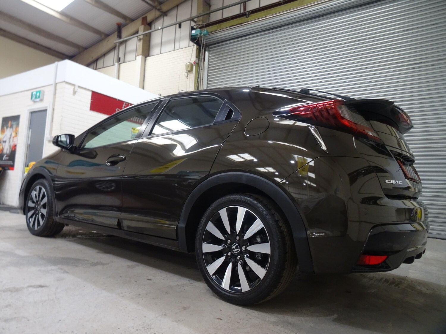 Used Honda Civic 2016 for sale - 77555160: Photo 37