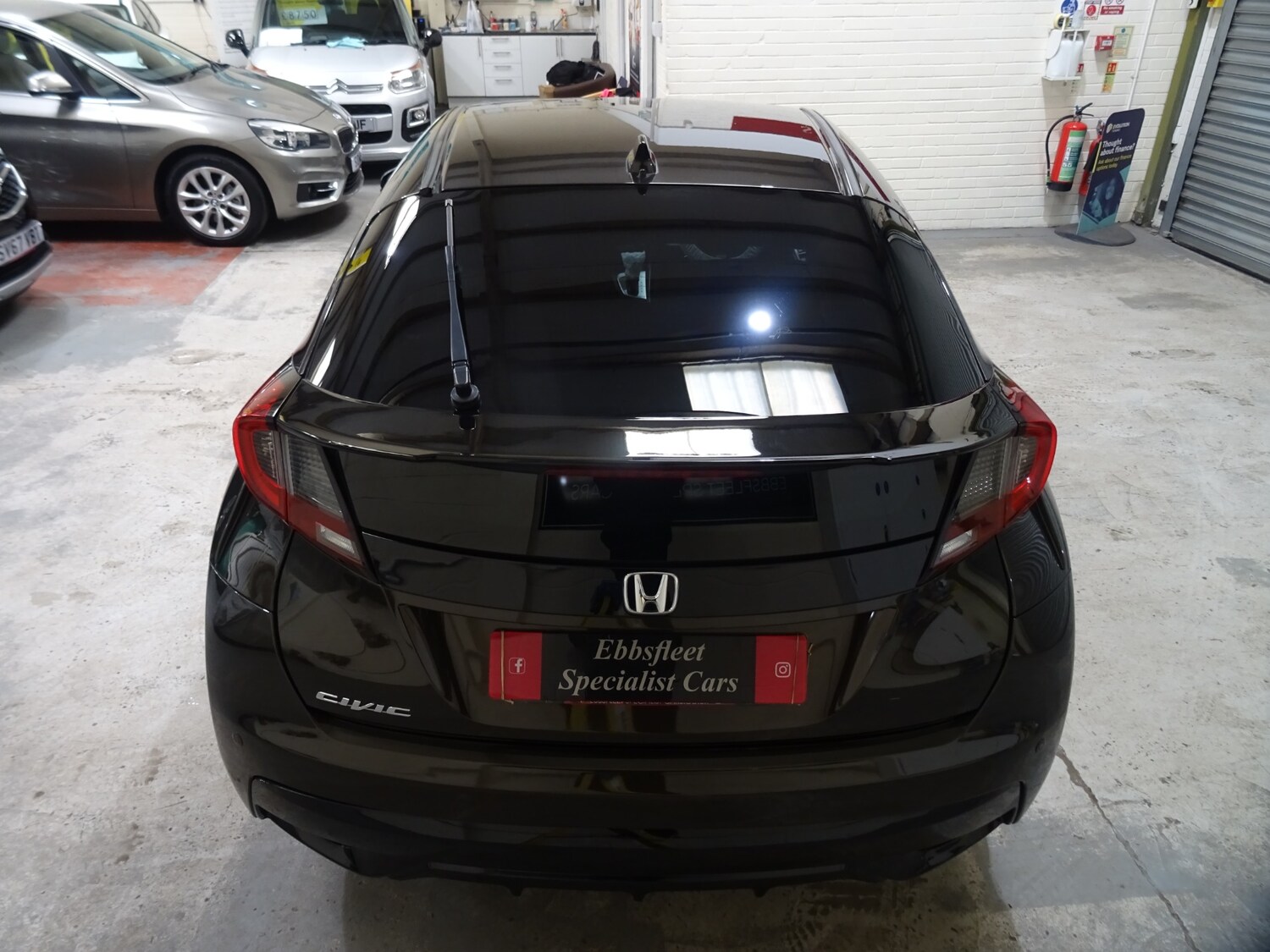 Used Honda Civic 2016 for sale - 77555160: Photo 47