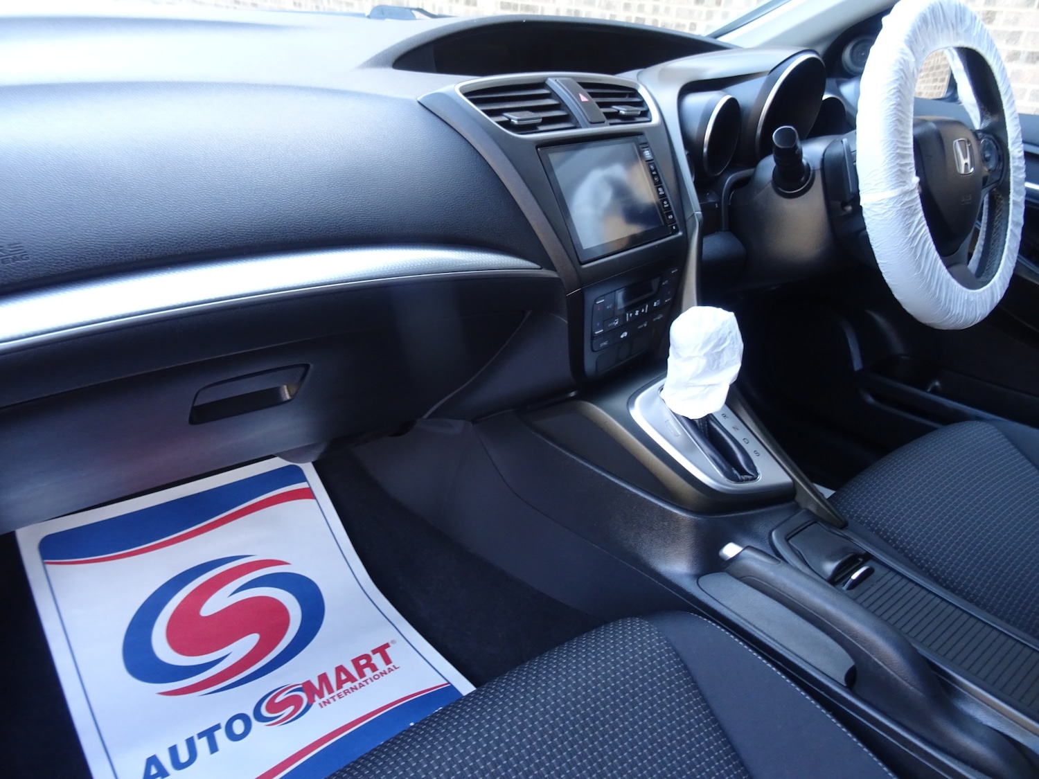 Used Honda Civic 2016 for sale - 77555160: Photo 5