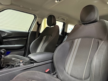 Used MINI Clubman 2017 for sale - 79295501: Photo
