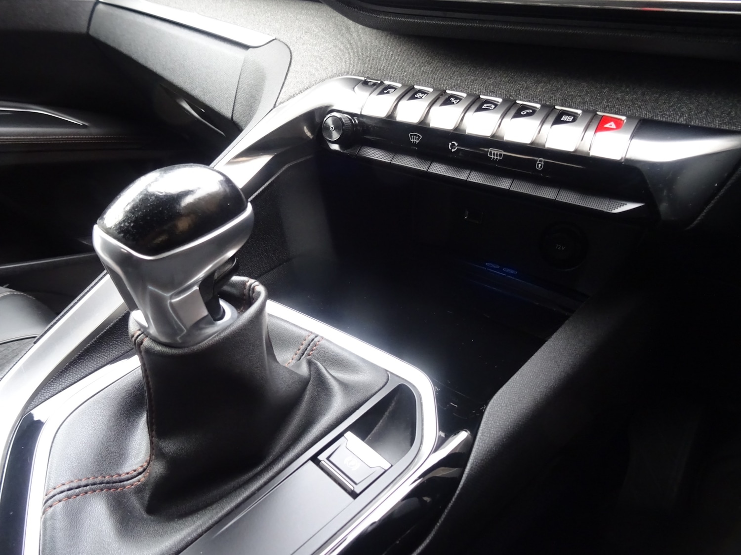 Used Peugeot 3008 2017 for sale - 77556716: Photo 24