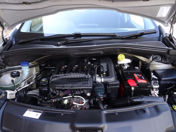 Used Peugeot 208 2016 for sale - 76091298: Photo 15