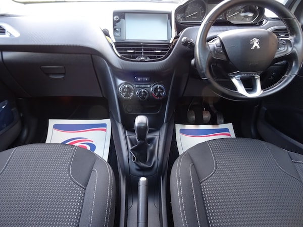 Used Peugeot 208 2016 for sale - 76091298: Photo 22