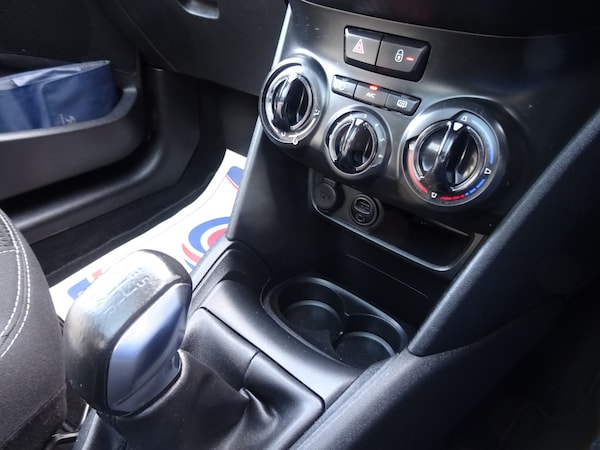 Used Peugeot 208 2016 for sale - 76091298: Photo 24