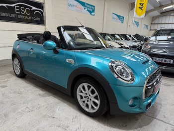 Used MINI Convertible 2018 for sale - 78849077: Photo
