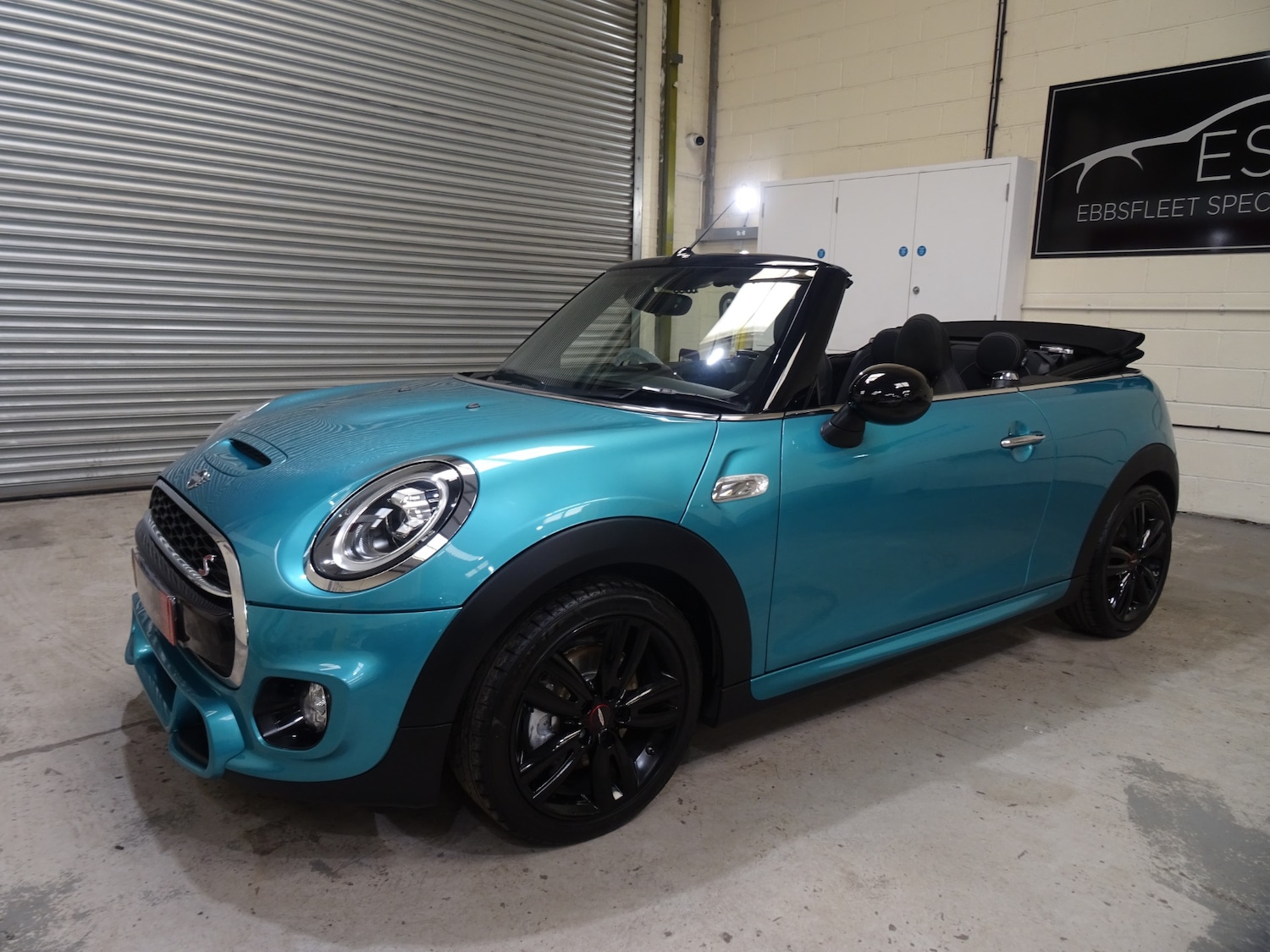 Used MINI Convertible 2019 for sale - 77663704: Photo 14