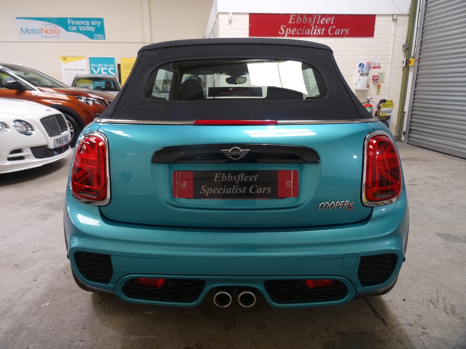 Used MINI Convertible 2019 for sale - 77663704: Photo 17