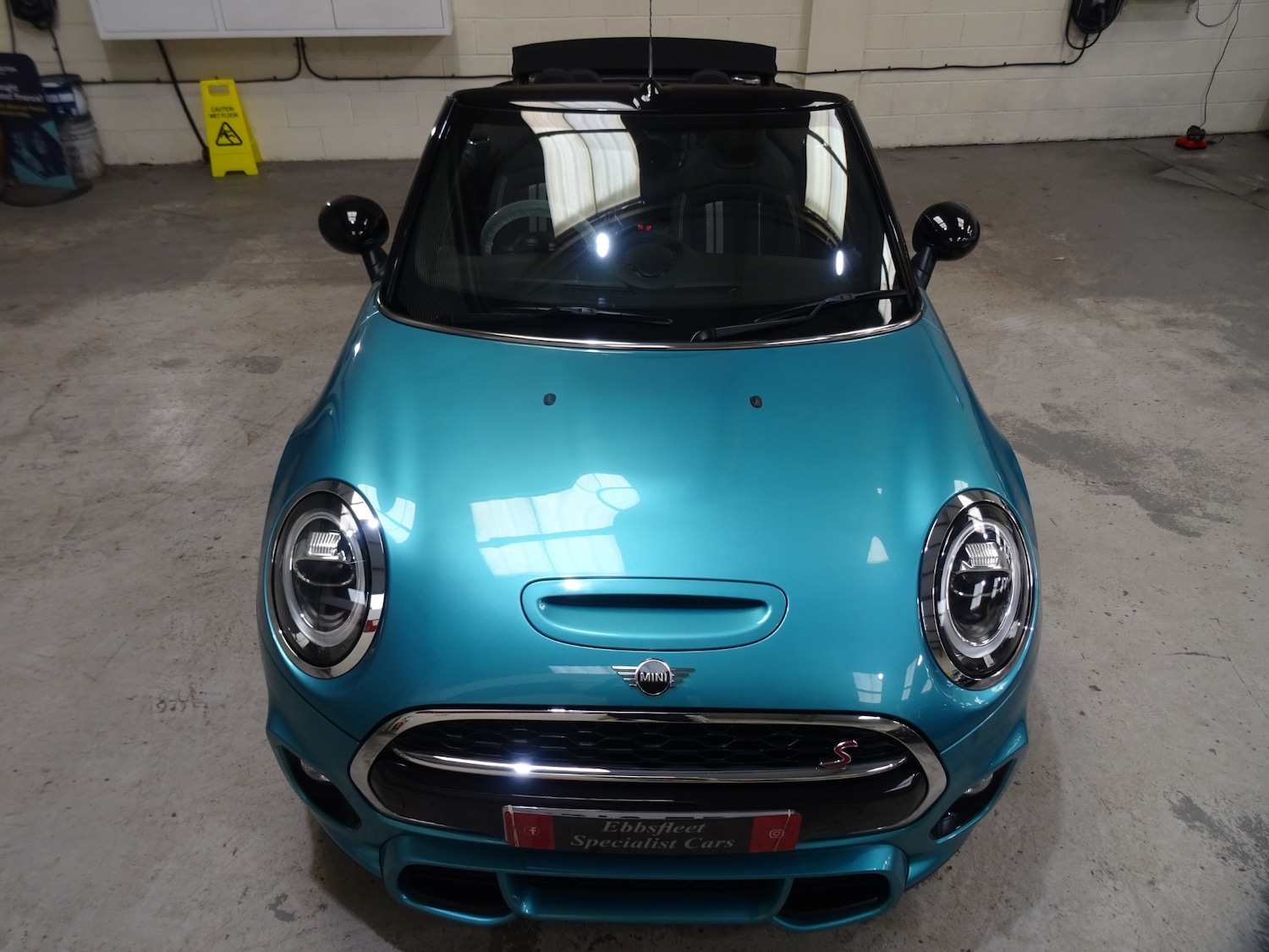Used MINI Convertible 2019 for sale - 77663704: Photo 26