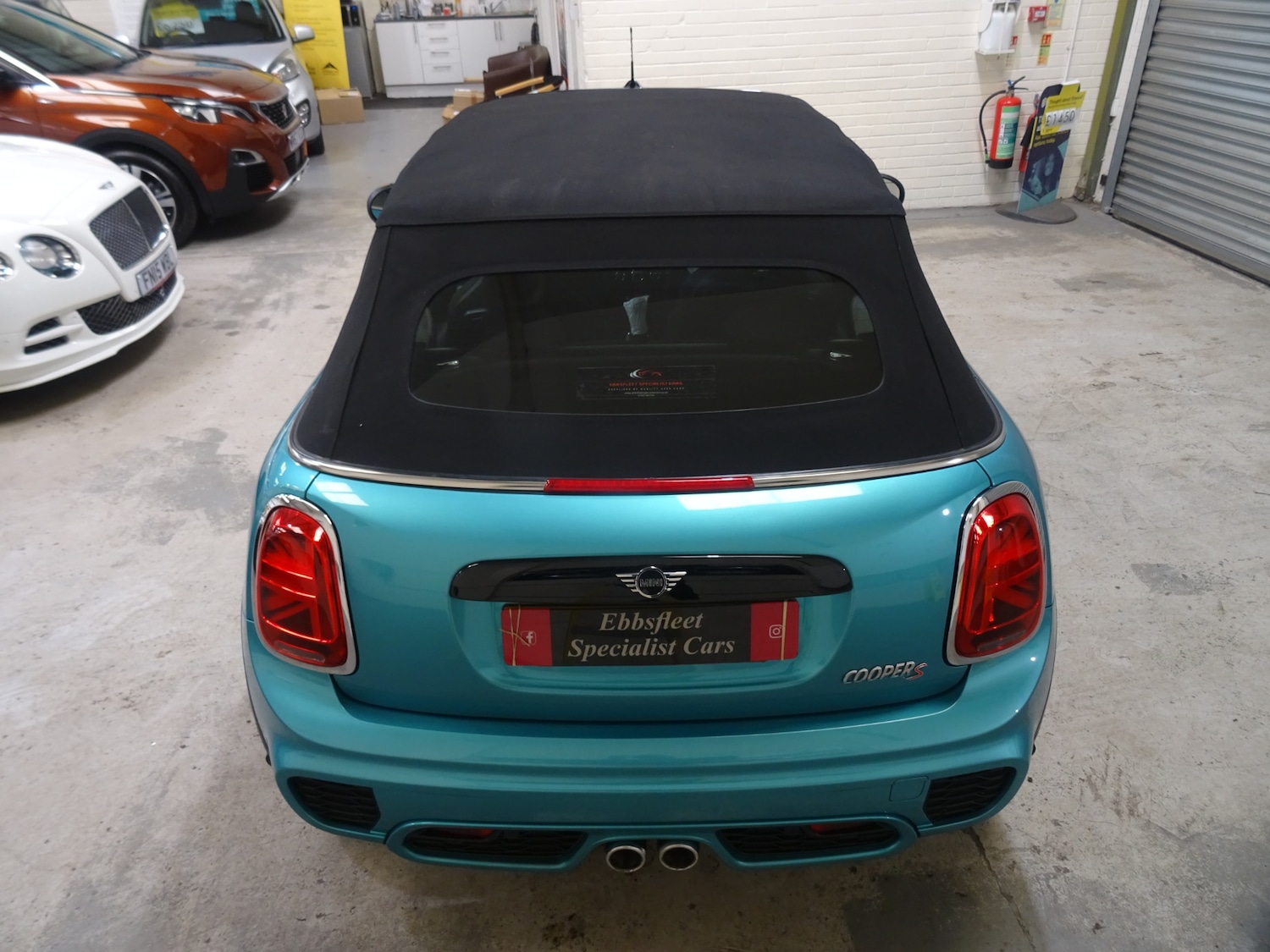 Used MINI Convertible 2019 for sale - 77663704: Photo 42
