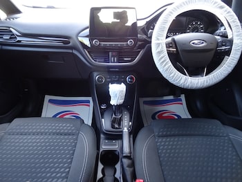 Used Ford Fiesta 2017 for sale - 74367318: Photo