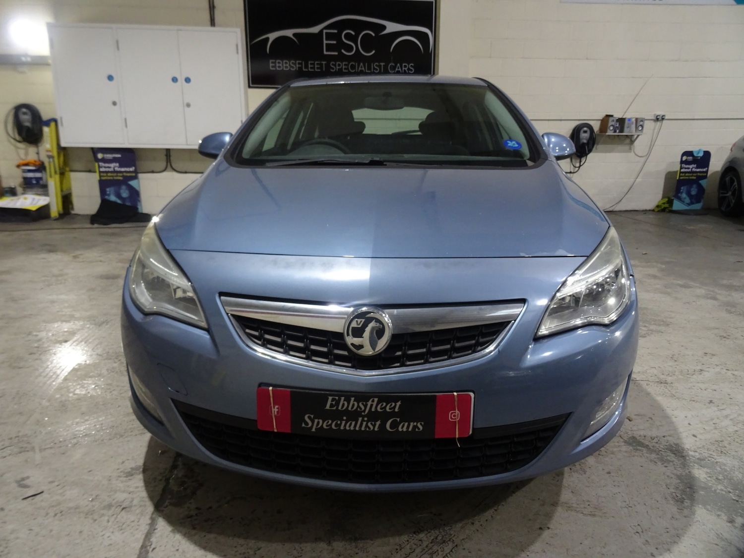 Used Vauxhall Astra 2011 for sale - 77504374: Photo 4